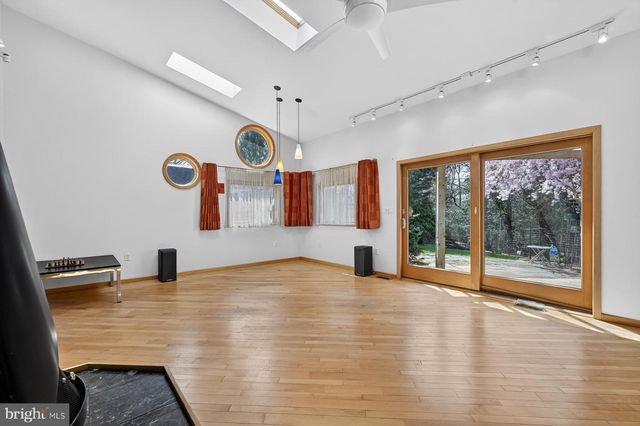 561 ARUNDEL DR, Severna Park, MD 21146