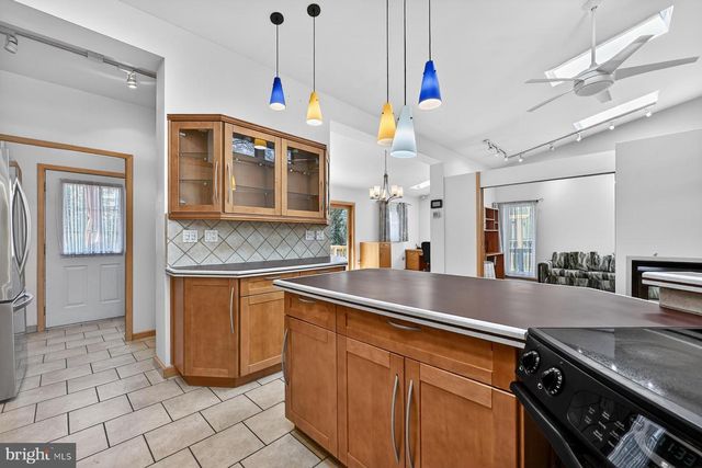 561 ARUNDEL DR, Severna Park, MD 21146