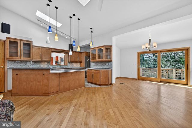 561 ARUNDEL DR, Severna Park, MD 21146