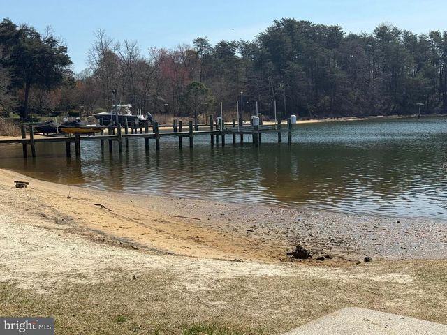 561 ARUNDEL DR, Severna Park, MD 21146