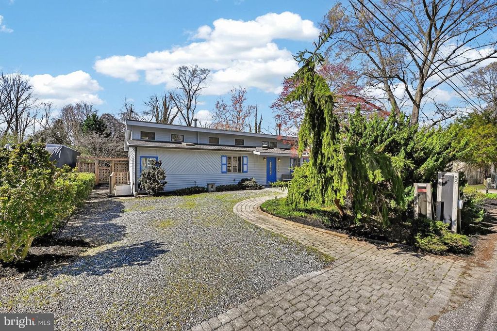 561 ARUNDEL DR, Severna Park, MD 21146