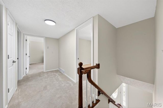 15203 Country Ridge Drive, Chesterfield, MO 63017