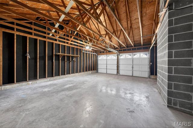 15203 Country Ridge Drive, Chesterfield, MO 63017