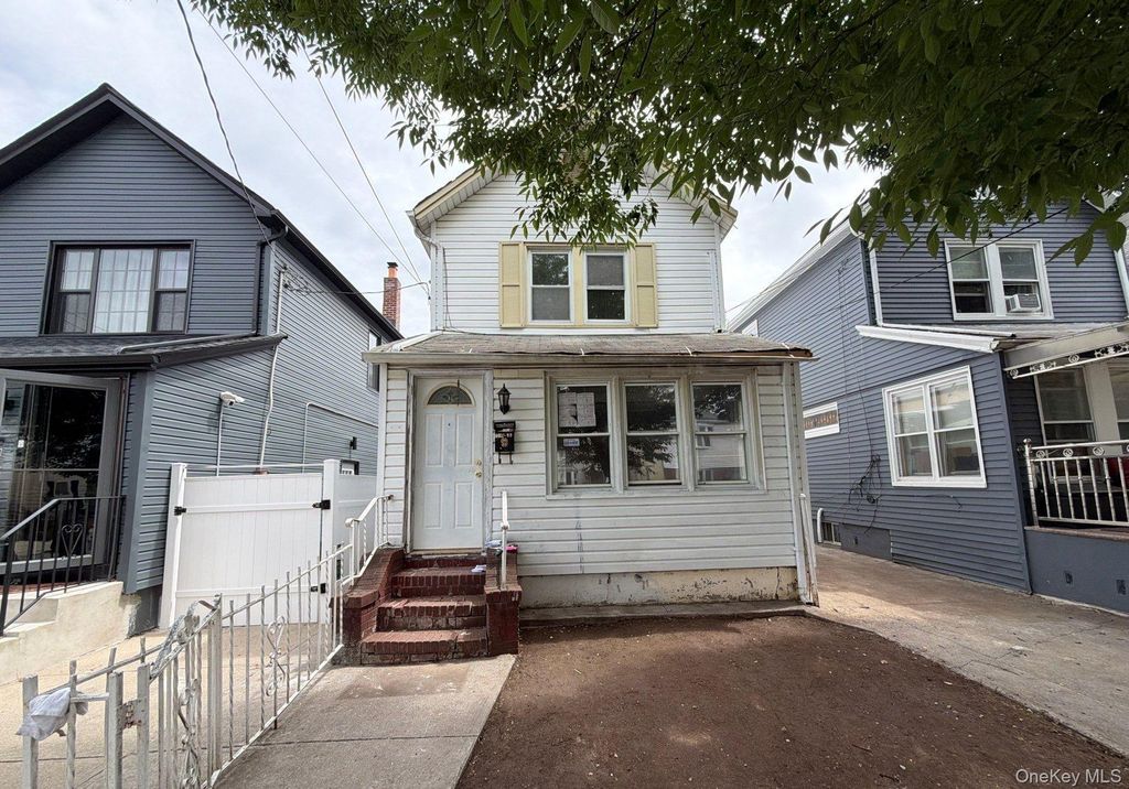 102-09 216th Street, Queens Village, NY 11429