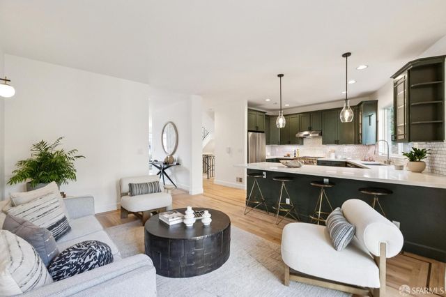 2473 Diamond Street, San Francisco, CA 94131