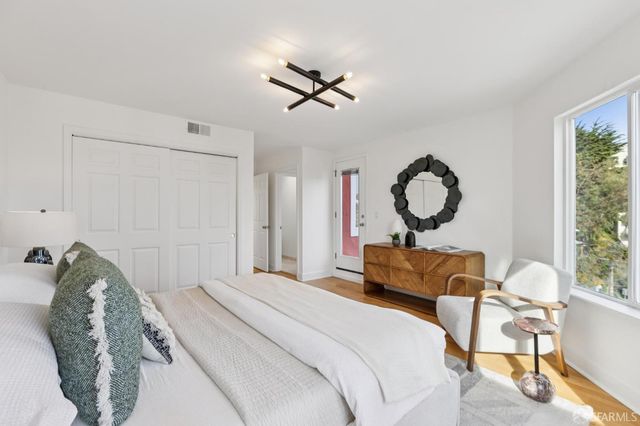 2473 Diamond Street, San Francisco, CA 94131