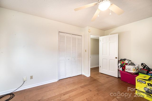 107 Oakwood Street, Morganton, NC 28655