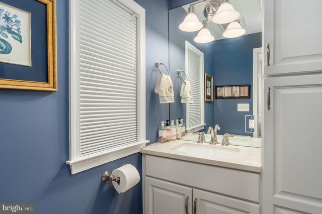 530 F STREET TER SE, Washington, DC 20003