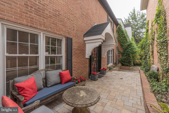 530 F STREET TER SE, Washington, DC 20003