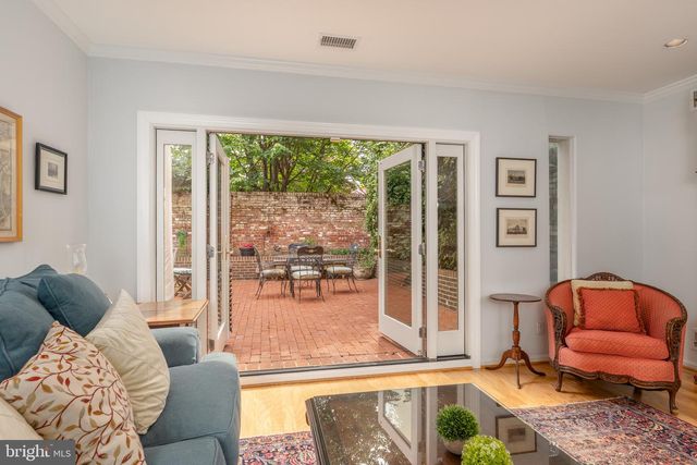 530 F STREET TER SE, Washington, DC 20003