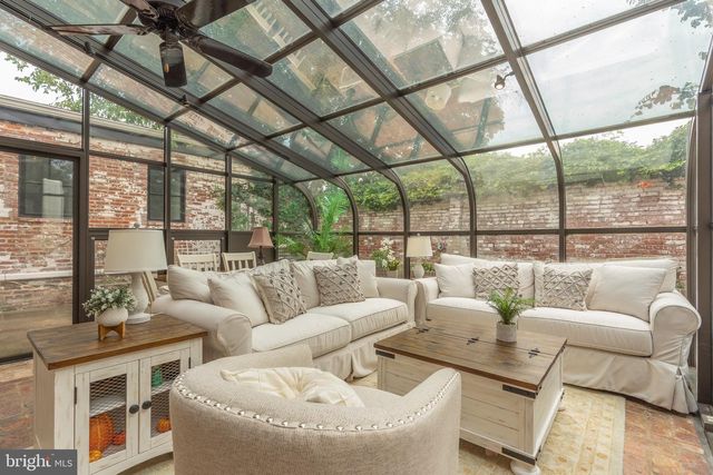 530 F STREET TER SE, Washington, DC 20003