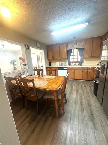 309 Windsor SE Walk, Conyers, GA 30094