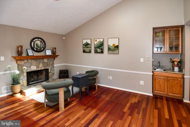 16500 SIOUX, Gaithersburg, MD 20878