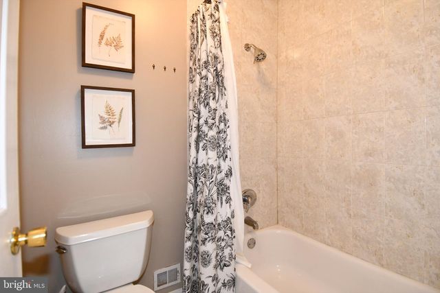 16500 SIOUX, Gaithersburg, MD 20878