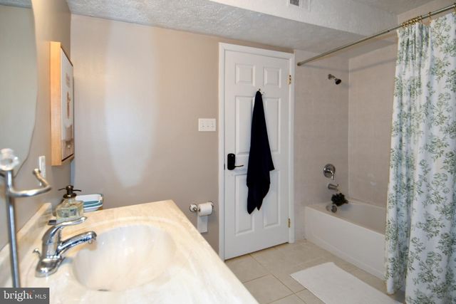 16500 SIOUX, Gaithersburg, MD 20878