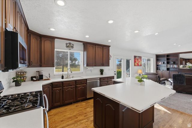 5077 W 11000 N, Highland, UT 84003