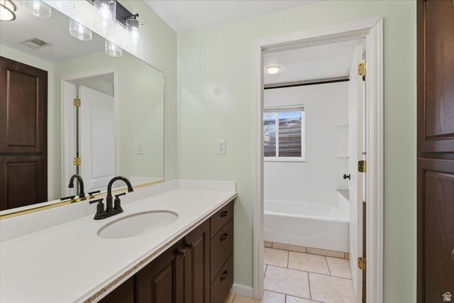 5077 W 11000 N, Highland, UT 84003