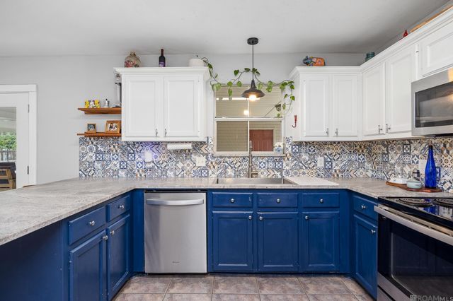 34824 Gravesbriar Dr, Denham Springs, LA 70706