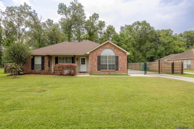 34824 Gravesbriar Dr, Denham Springs, LA 70706