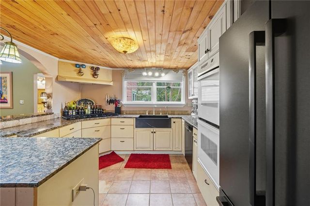 315 Church Street, Dahlonega, GA 30533