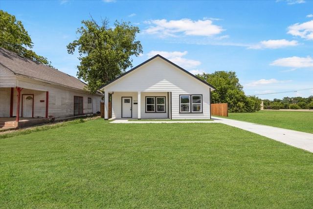 1615 E Hattie Street, Fort Worth, TX 76104