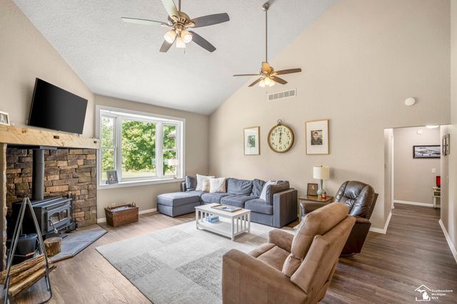 3570 Summerfield Road, Petersburg, MI 49270