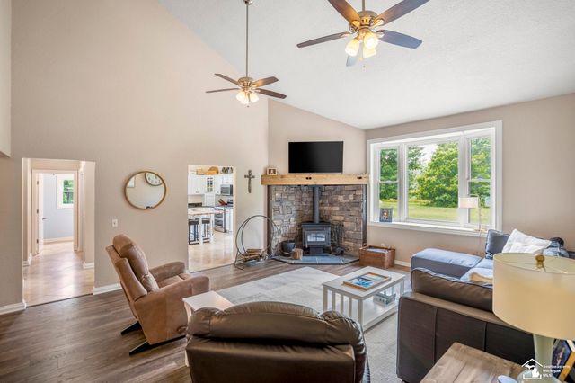 3570 Summerfield Road, Petersburg, MI 49270