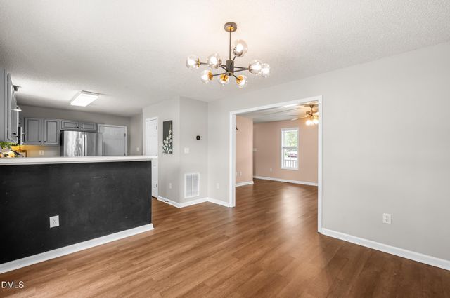 1429 E Stone Arch Drive, Fuquay Varina, NC 27526