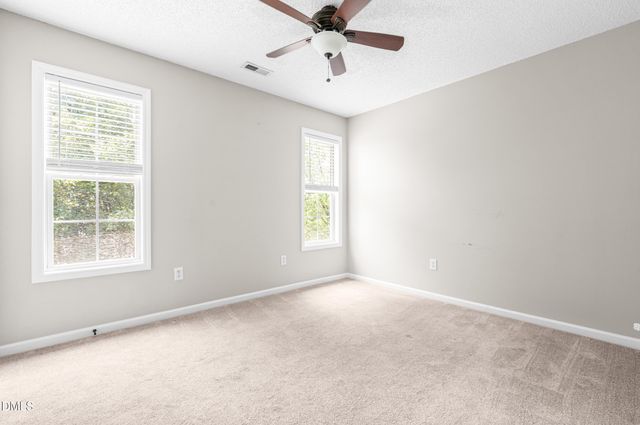 1429 E Stone Arch Drive, Fuquay Varina, NC 27526