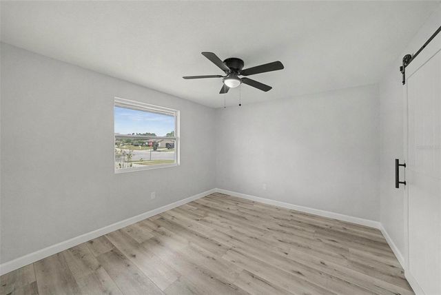 6802 CHIPPENDALE COURT, Tampa, FL 33634