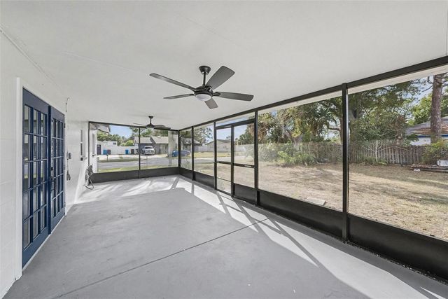 6802 CHIPPENDALE COURT, Tampa, FL 33634