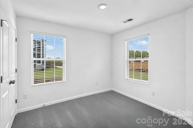 428 Sand Dunes Drive 87, Kannapolis, NC 28081