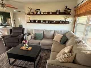 406 S 18th Street, Clinton, OK 73601