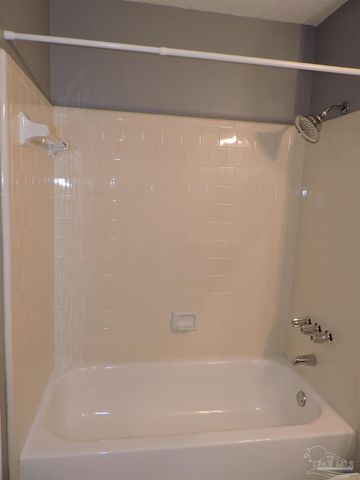 4732 Northpointe Ct, Pensacola, FL 32514