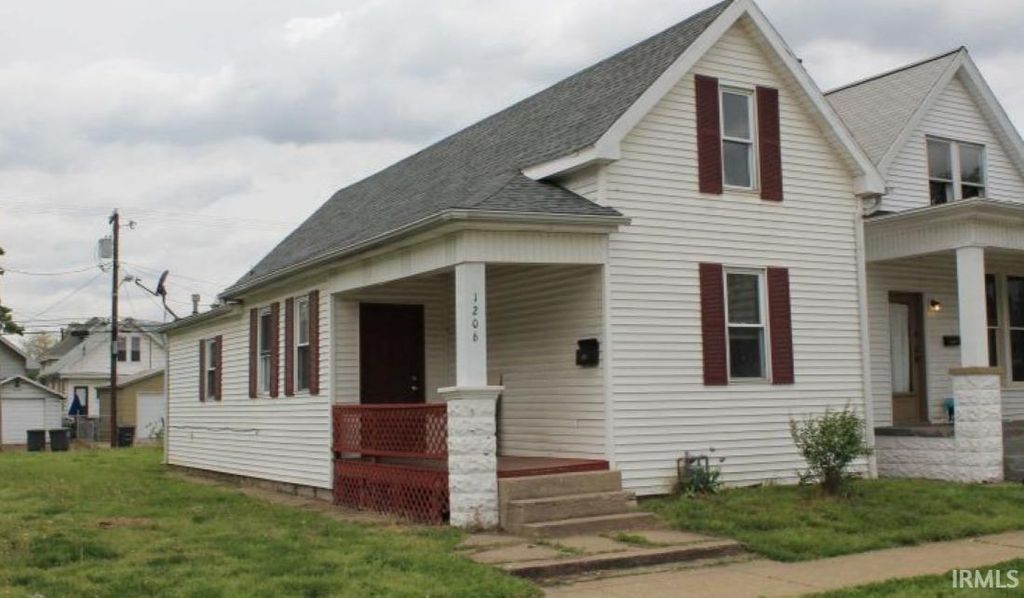 1206 Oakley Street, Evansville, IN 47710