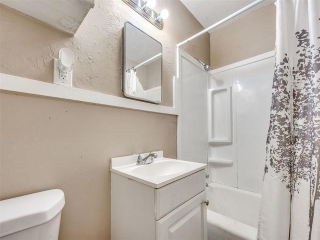 2709 SW 42nd Street, Oklahoma City, OK 73119