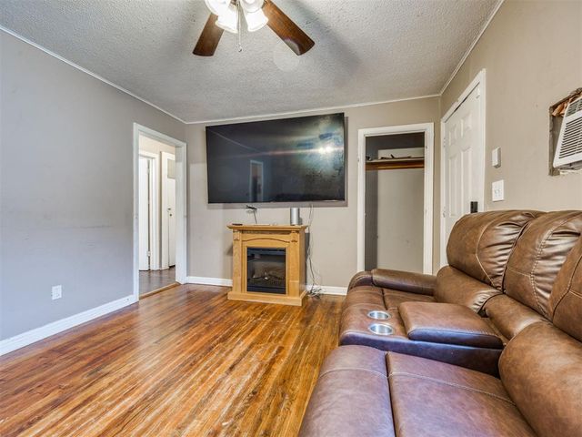 2709 SW 42nd Street, Oklahoma City, OK 73119
