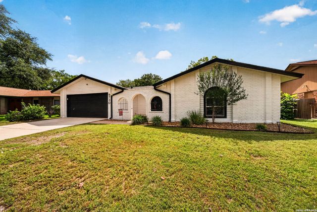 8720 Thatch, San Antonio, TX 78240
