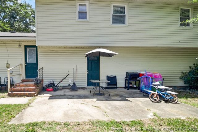 1857 Ashton Road, Fayetteville, NC 28304