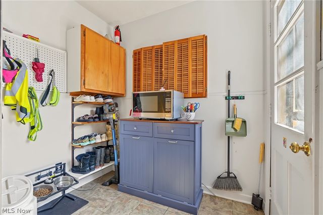 819 Sunset View Boulevard, Tallmadge, OH 44278