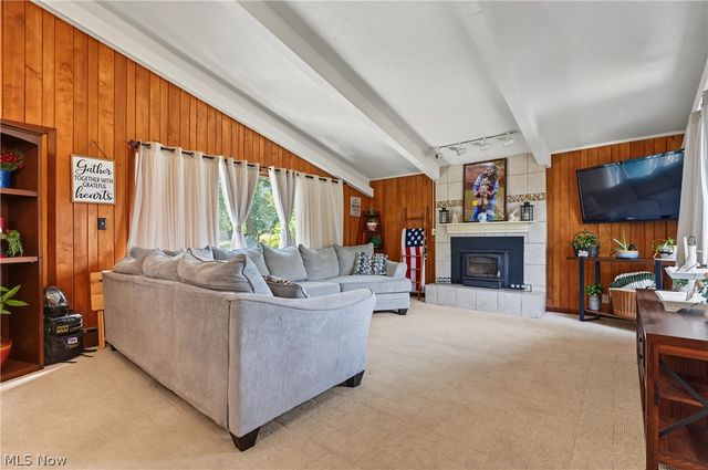 819 Sunset View Boulevard, Tallmadge, OH 44278