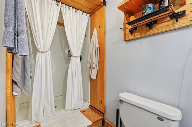 819 Sunset View Boulevard, Tallmadge, OH 44278