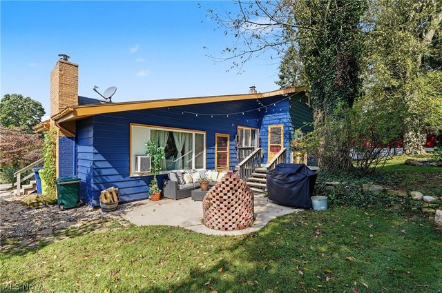 819 Sunset View Boulevard, Tallmadge, OH 44278
