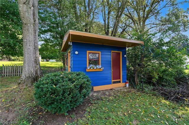 819 Sunset View Boulevard, Tallmadge, OH 44278