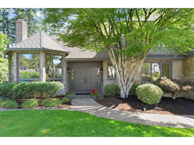 1607 ARRAN Ct, West Linn, OR 97068