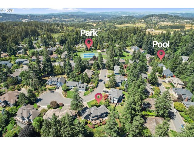 1607 ARRAN Ct, West Linn, OR 97068