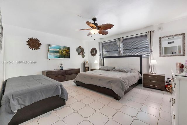 11685 Canal Dr 110, North Miami, FL 33181