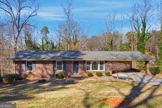 169 Short Avenue, Cornelia, GA 30531
