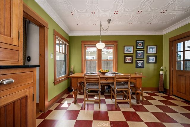 321 Drake Avenue, Fullerton, CA 92832