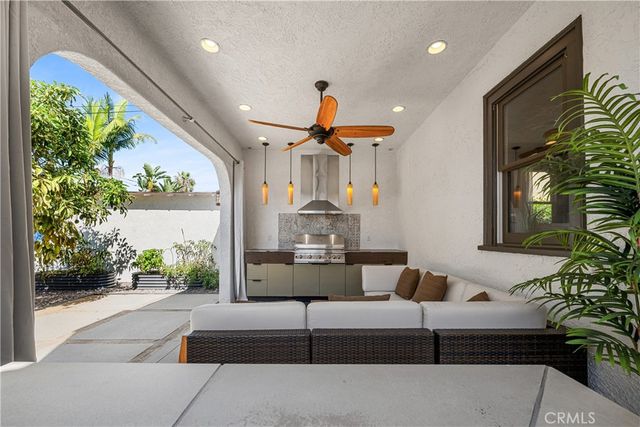 321 Drake Avenue, Fullerton, CA 92832